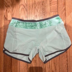 Lululemon low rise running shorts. Size 4